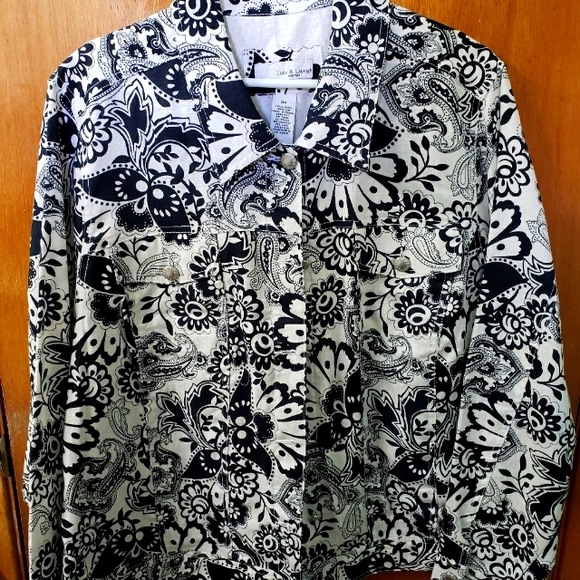 Linen jacket. Size 3X - Picture 1 of 4